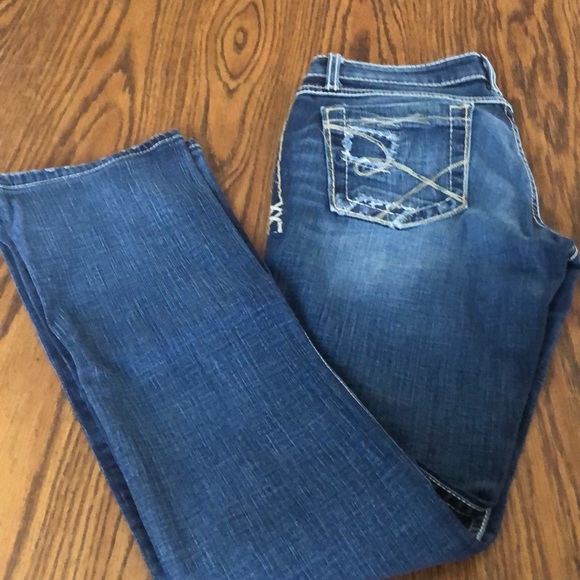 BKE Jeans - Picture 1 of 8